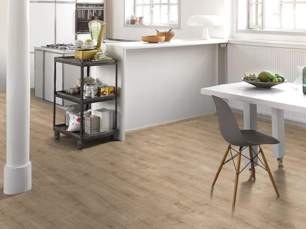 Stratifié Chêne Basic 400 Au Format De Lames Larges à L'ancienne 8 Stratifié Chêne Basic 400 Au Format De Lames Larges à L'ancienne – Image 8