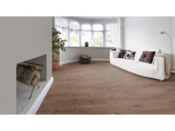 Stratifié Chêne Atlas Café D3591 Robusto Plancher Au Format De Lames Larges à L'ancienne -Meister Soldes Magasin 452349 6 AmbientelpYVhHf9FDI4P