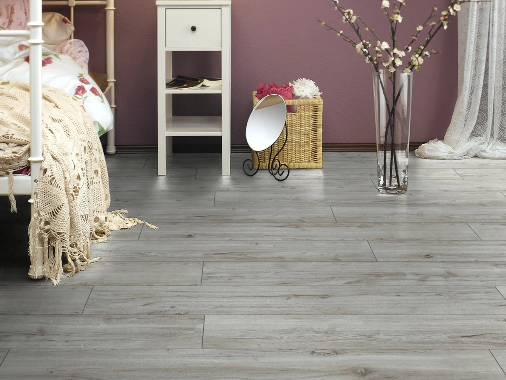 Stratifié Chêne Montmelo Crème D3660 Exquisit Plus Au Format De Lames Larges à L'ancienne 4 Stratifié Chêne Montmelo Crème D3660 Exquisit Plus Au Format De Lames Larges à L'ancienne – Image 4