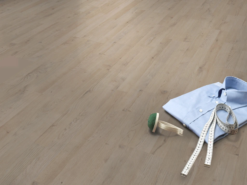 Stratifié Automne Chêne Naturel D4951 Plancher Pont De Bateau Standard 2 Stratifié Automne Chêne Naturel D4951 Plancher Pont De Bateau Standard – Image 2