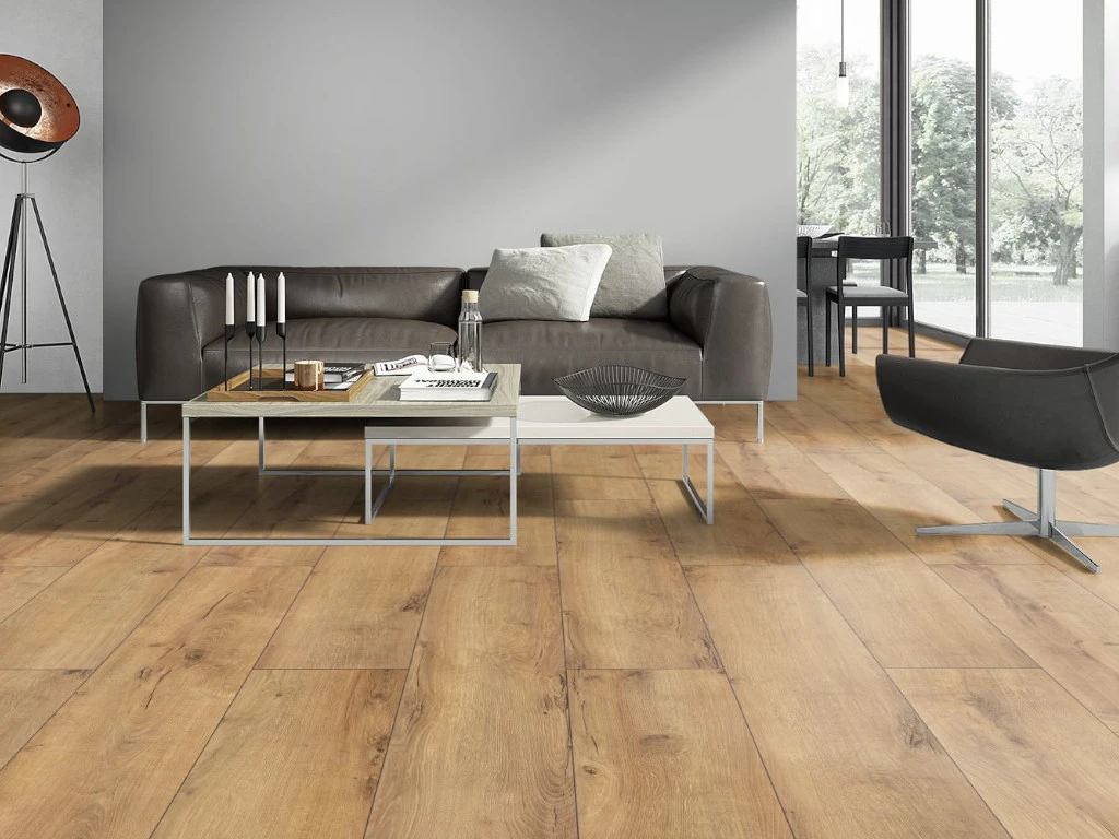 Stratifié Trend XL WR Chêne Naturel Clair Au Format De Lames Larges à L'ancienne 2 Stratifié Trend XL WR Chêne Naturel Clair Au Format De Lames Larges à L'ancienne – Image 2