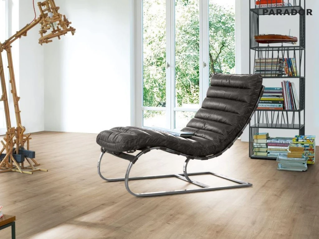 Stratifié Chêne Basic 400 Au Format De Lames Larges à L'ancienne 4 Stratifié Chêne Basic 400 Au Format De Lames Larges à L'ancienne – Image 4