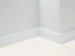 Plinthe Hamburger Barre Uni Blanc HL 2 Décorative